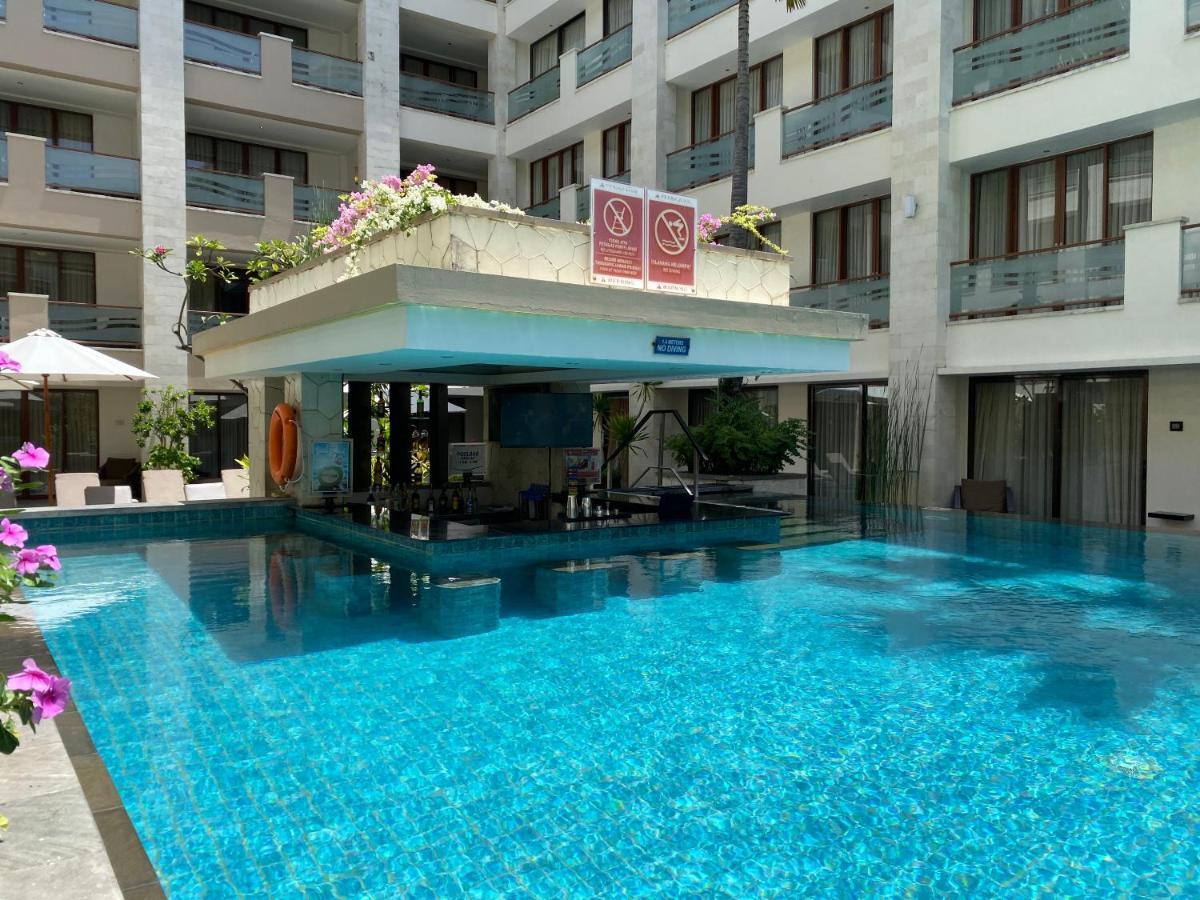 Stylish 2 Bedroom Penthouse Apt, Newly Refreshed, 50 Mbps, Pool, Gym, Resto Kuta  Exterior photo